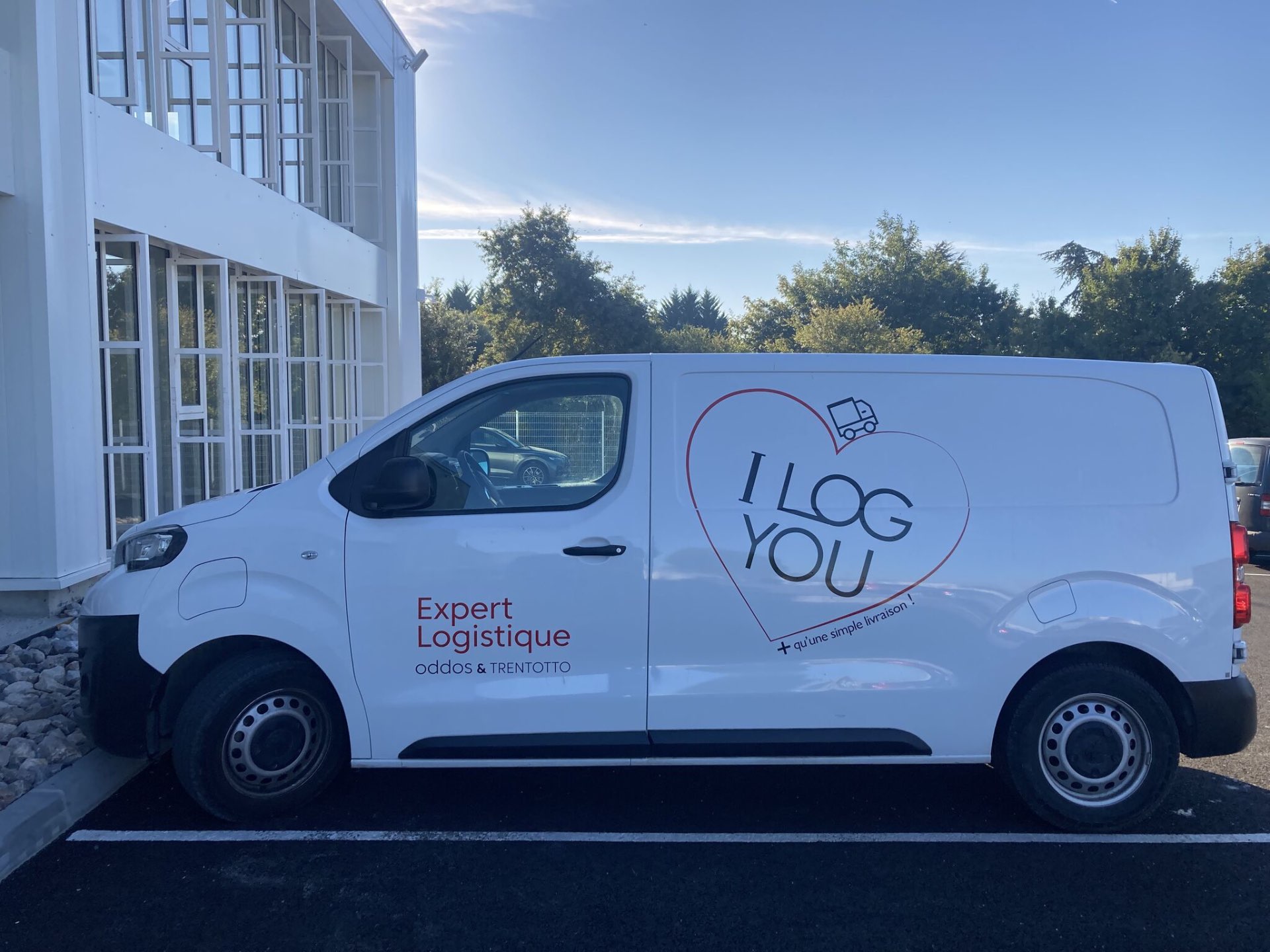 Camionnette électrique I Log You, flotte bas carbone